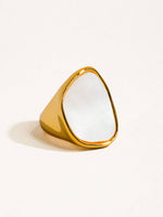 Calypso 18k Gold Natural Shell Statement Ring