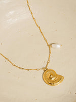 Viola 18K Gold Non-Tarnish Statement Shell Pearl Necklace