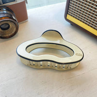 Marla Claw Clip