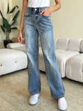 Judy Blue High Waist Straight Jeans (Website Exclusive)